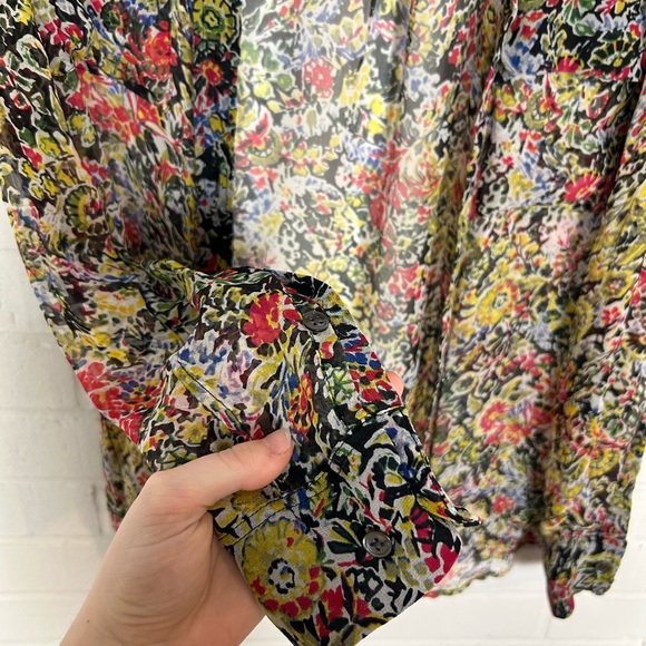 Equipment Femme Floral Sheer Button Down Top - Picture 3 of 5